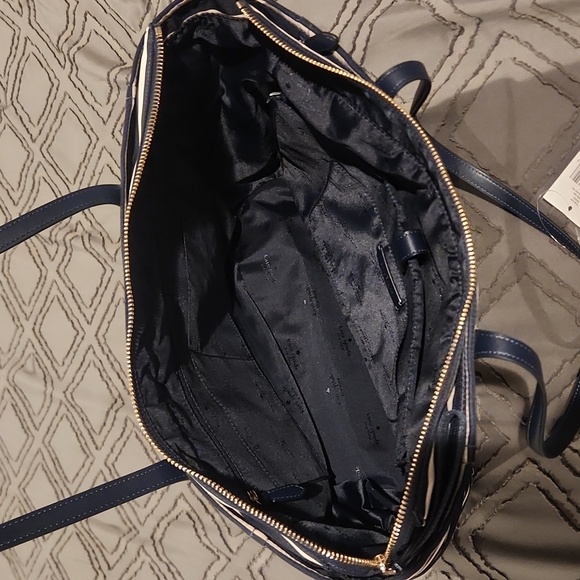 NWT Kate Spade Chelsea Large Tote - Picture 9 of 10